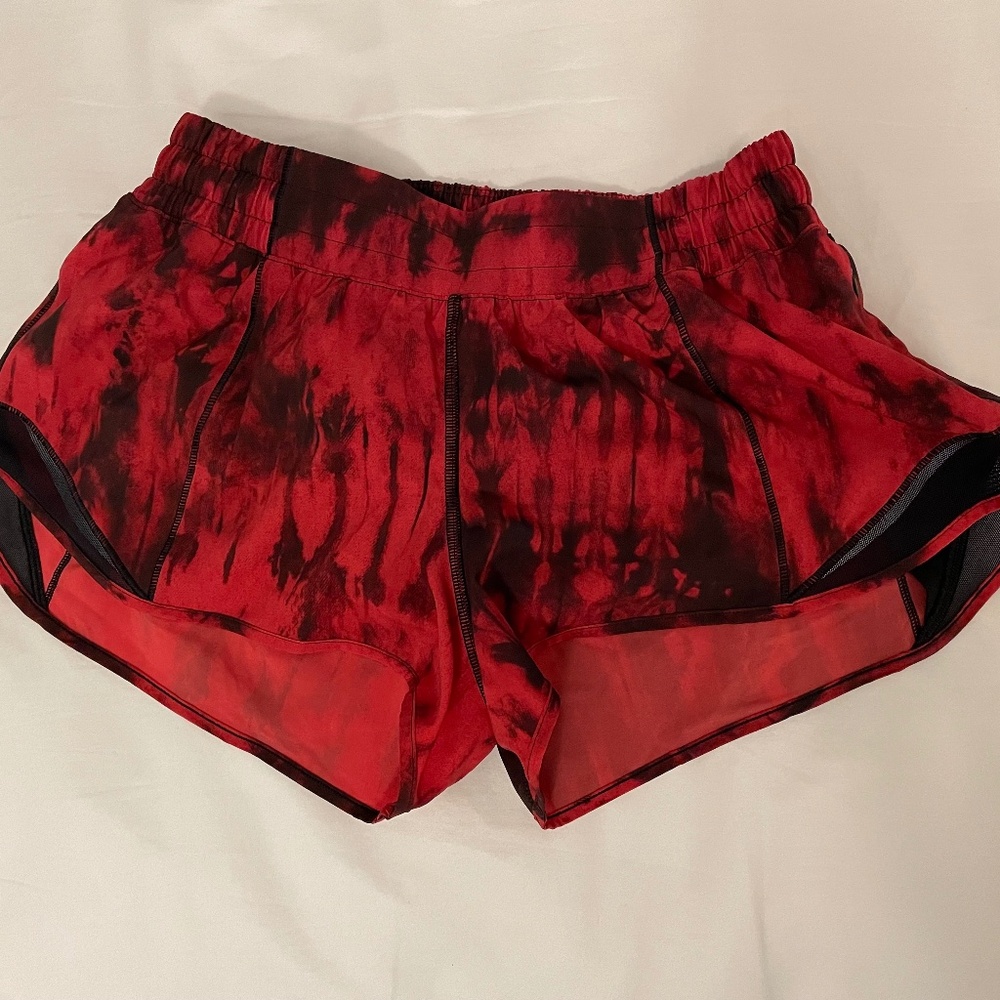 Lululemon Hotty Hot Shorts